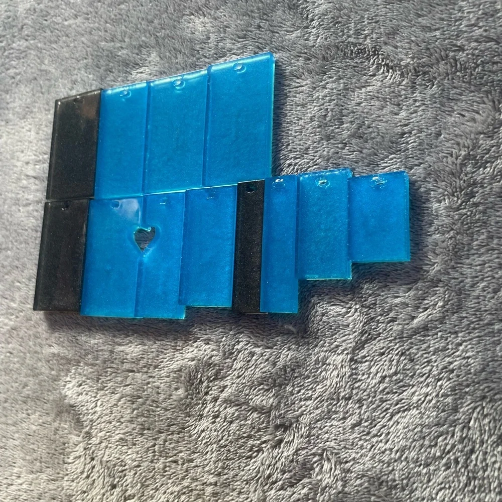 Customizable keychains! - Picture 3 of 4